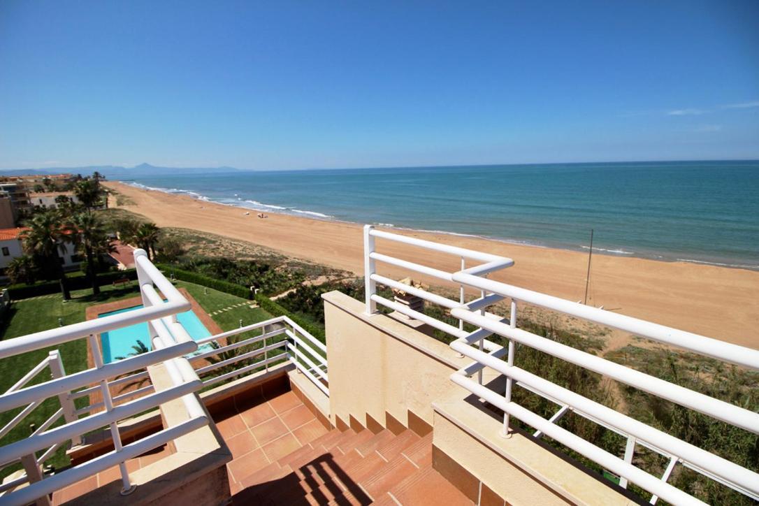 Atico Frontal Al Mar Con Piscina Privada By Homeprive Денія Екстер'єр фото