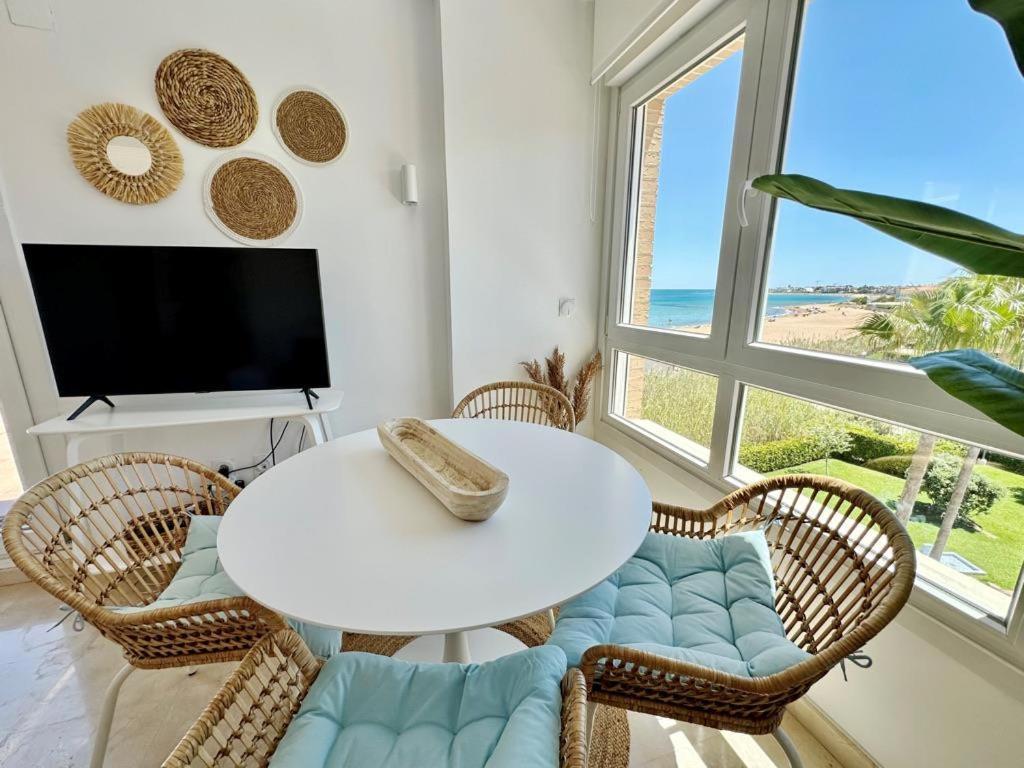 Atico Frontal Al Mar Con Piscina Privada By Homeprive Денія Екстер'єр фото
